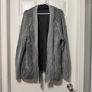 Lululemon cotton cashmere blend sweater wrap size 10 vvguc